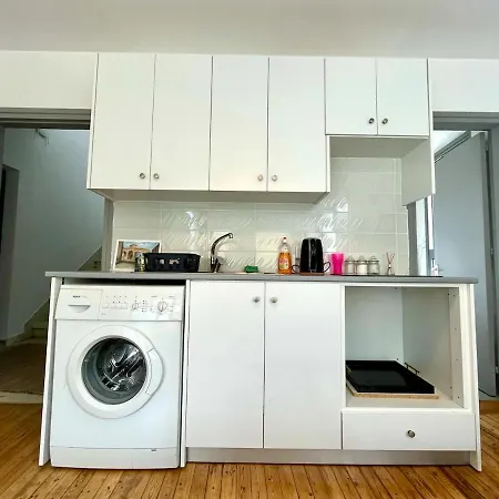 Irida - Down Town By Platform 357 Apartment *
